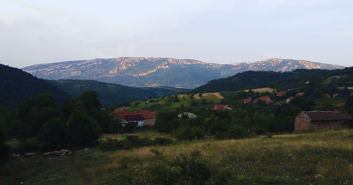 Na vrhu Slemena te čeka uputstvo kako da dodaš svoju fotografiju