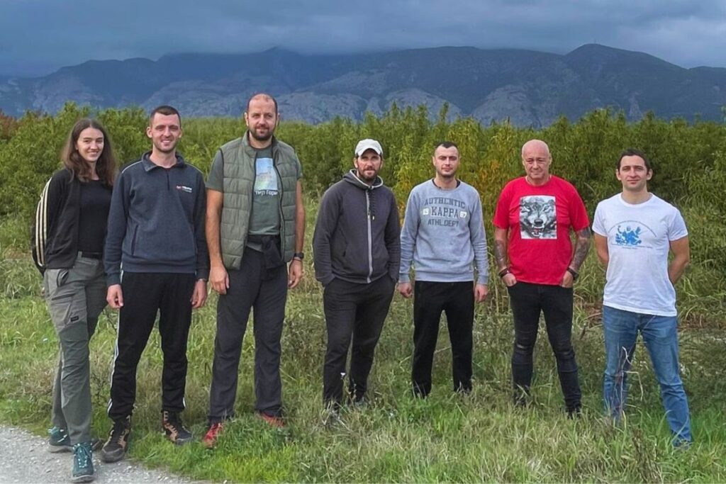 Družina pod Kožuhom surim